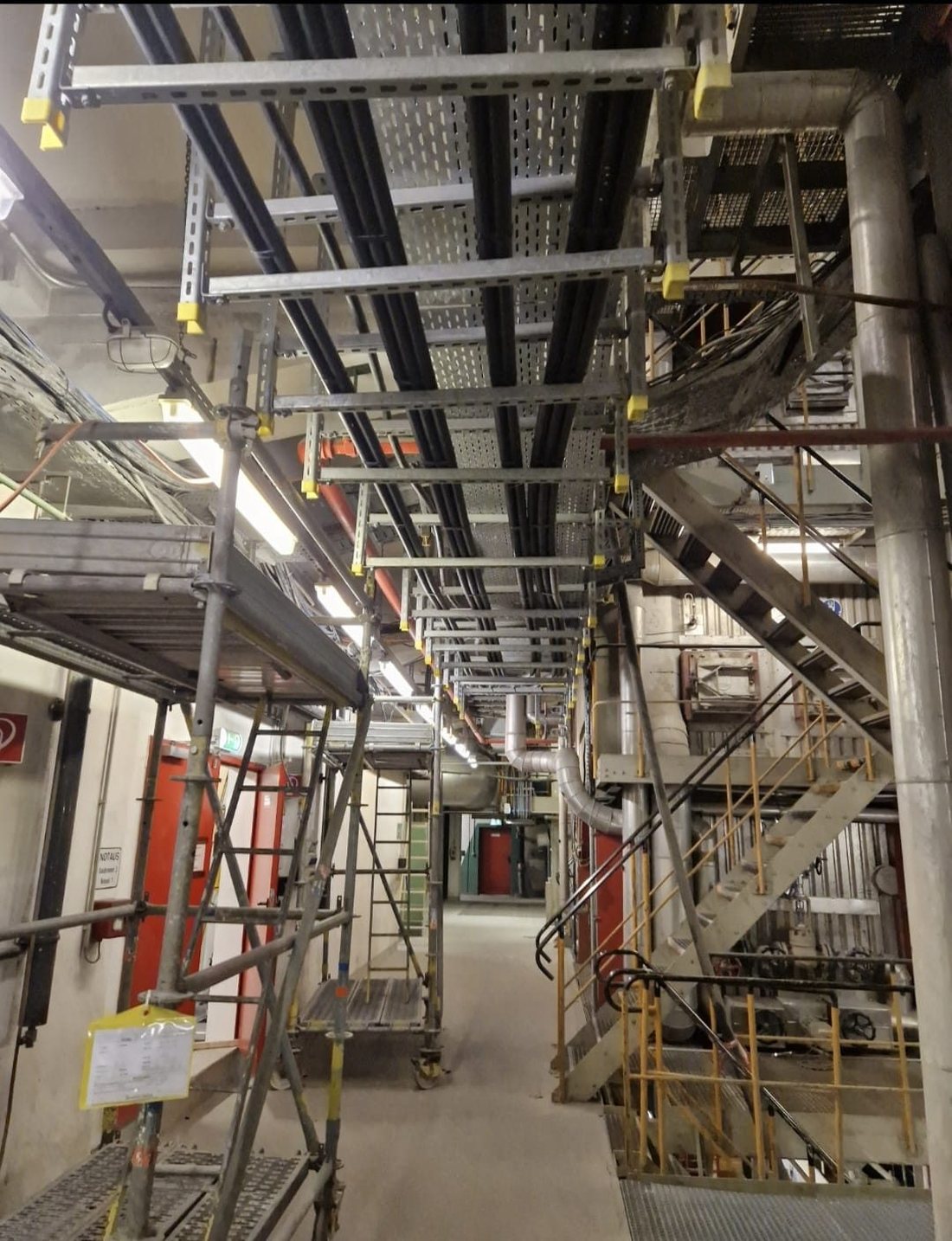 Kabeltrassen und Elektroinstallation – Kanova GmbH
